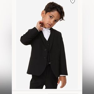 H&M Black FULL Suit 2T